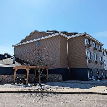 Americinn By Wyndham Tomahawk Exterior photo