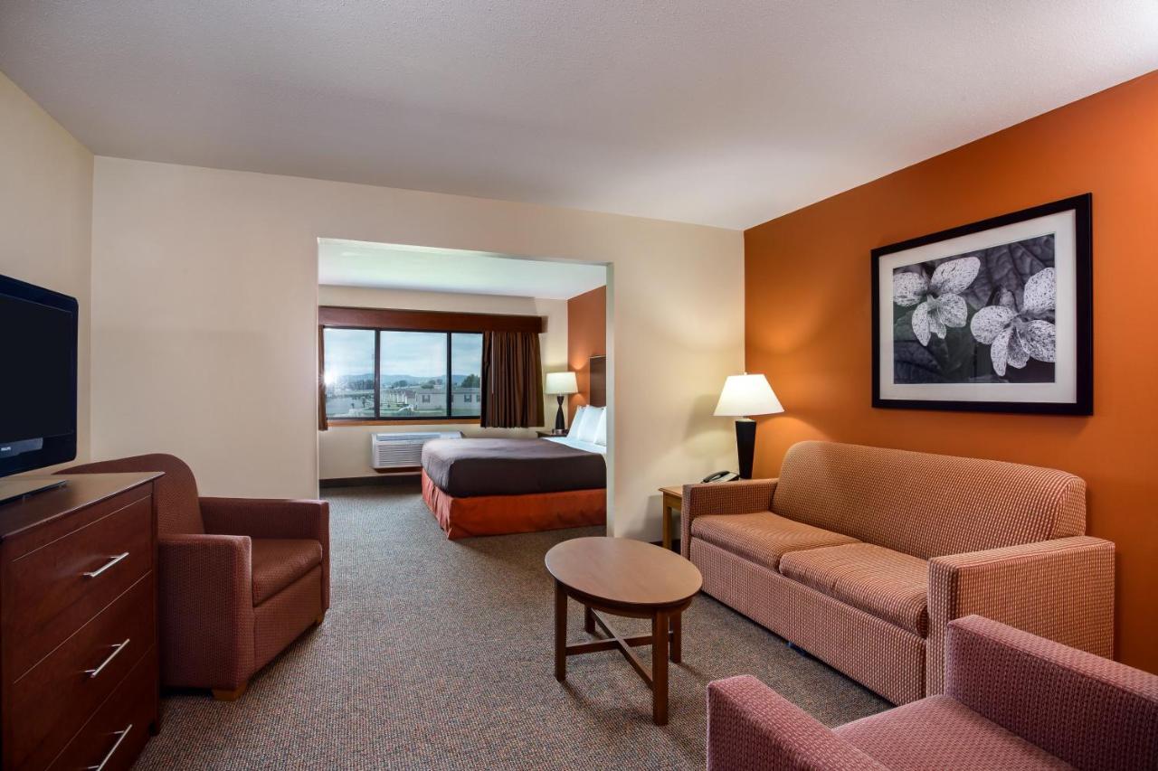 Americinn By Wyndham Tomahawk Exterior photo